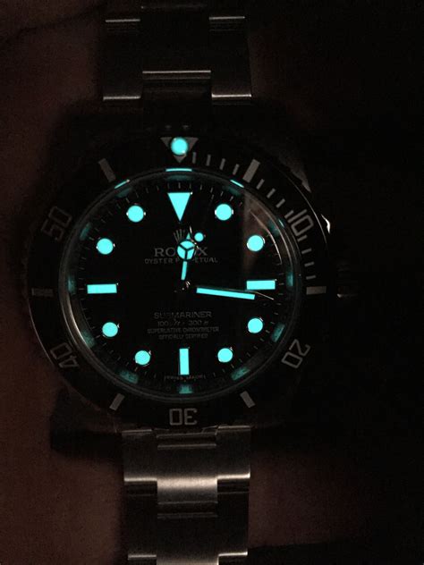 rolex submariner lume